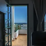 Апартаменты Wonderful 1 Bed With Big Terrace And Sea View In The Portonovo Complex Тиас