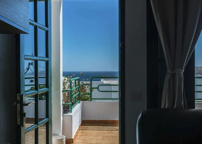 Apartamento Wonderful 1 Bed With Big Terrace And Sea View In The Portonovo Complex Tías