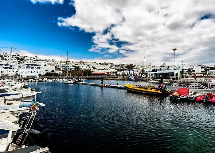 Apartamento Wonderful 1 Bed With Big Terrace And Sea View In The Portonovo Complex *