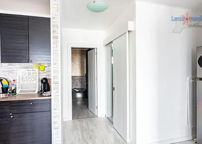 Wonderful 1 Bed With Big Terrace And Sea View In The Portonovo Complex * Tias