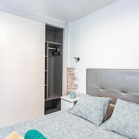 Wonderful 1 Bed With Big Terrace And Sea View In The Portonovo Complex Appartamento *